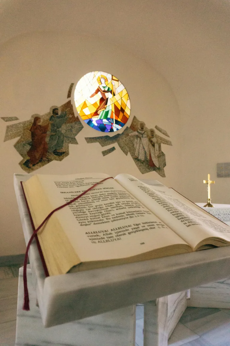 PERSEKUTUAN YANG ERAT | YOHANES 21: 12 – 14